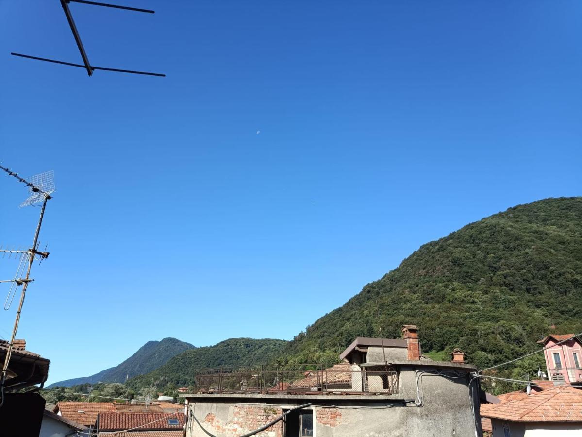 I Tre Moschettoni Apartment Valbrona Bagian luar foto